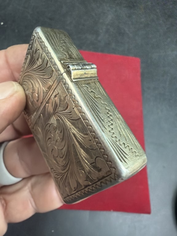 Vintage Lighter - 4
