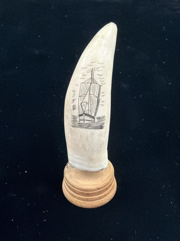 Vintage Scrimshaw: Nice piece on wood base. Measures 2 1/4" w/o base. Condition is good, see pictures. No refunds given.