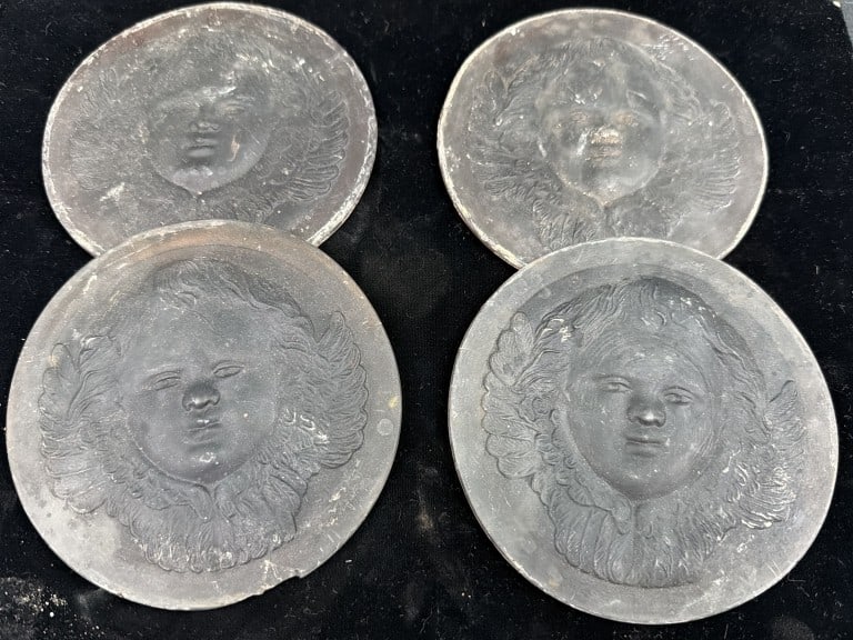 Tiffany Roundels: Total of 4 in this lot. Condition is consistent with age and use, see pictures. No refunds given.