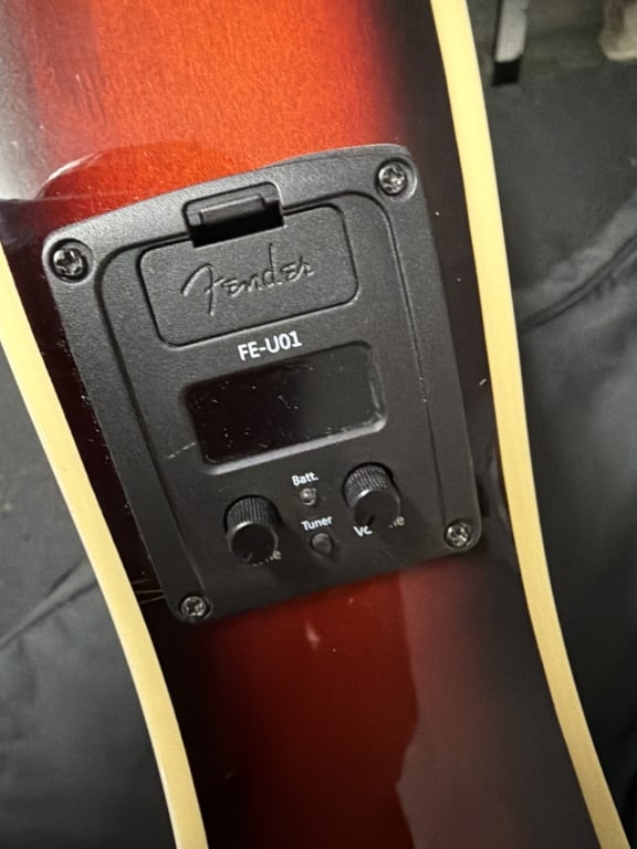 Fender Ukulele - 3
