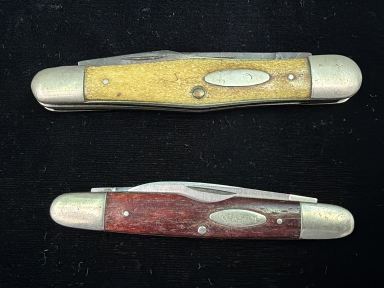 Vintage Case Pocketknifes: Total of 2 in this lot. Circa 1940 and 1964. One has a red bone handle. See pictures, condition is consistent with age. No refunds given.