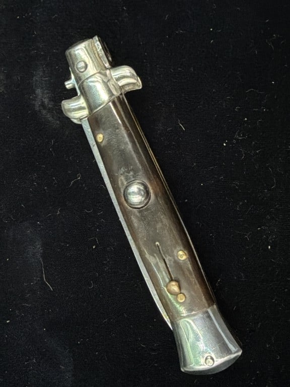 Automatic Knife (1 of 5)