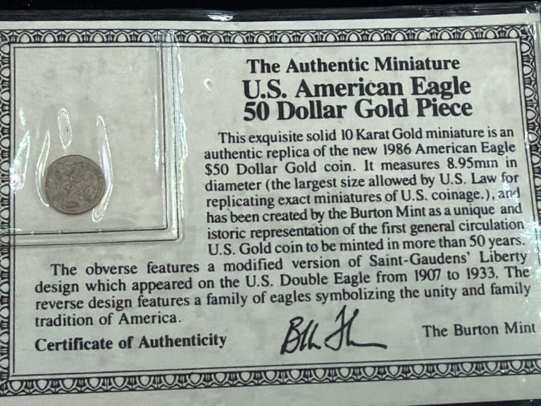 US American Eagle 50 Dollar Gold Piece Miniature - 2