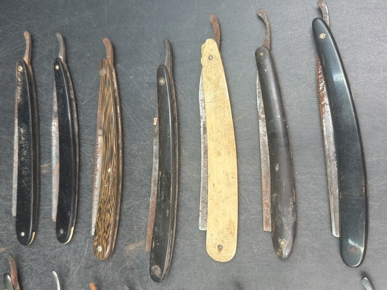 Vintage Straight Razars - 2