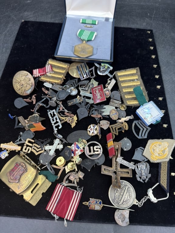 Vintage Military Lot (1 of 4)