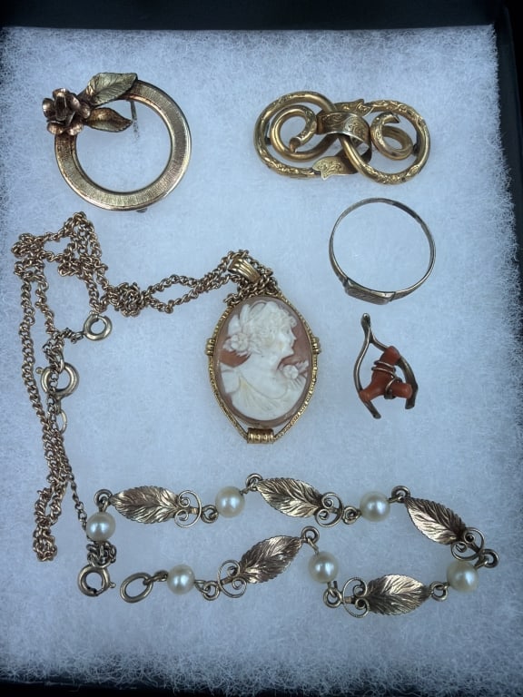 Vintage Gold Filled Jewelry (1 of 2)