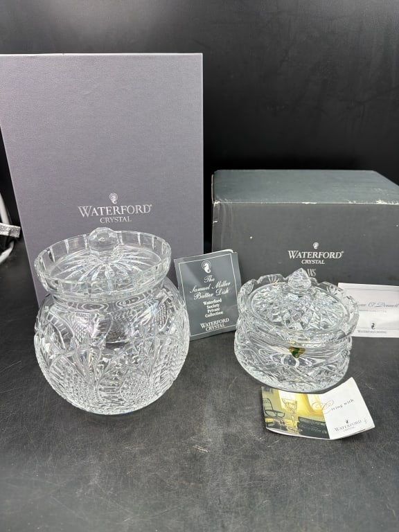 Waterford: Total of 2 in this lot and both come with original boxes with papers. There is a Waterford "Lismore" round biscuit barrel with matching lid. The other piece is crystal lidded candy dish with