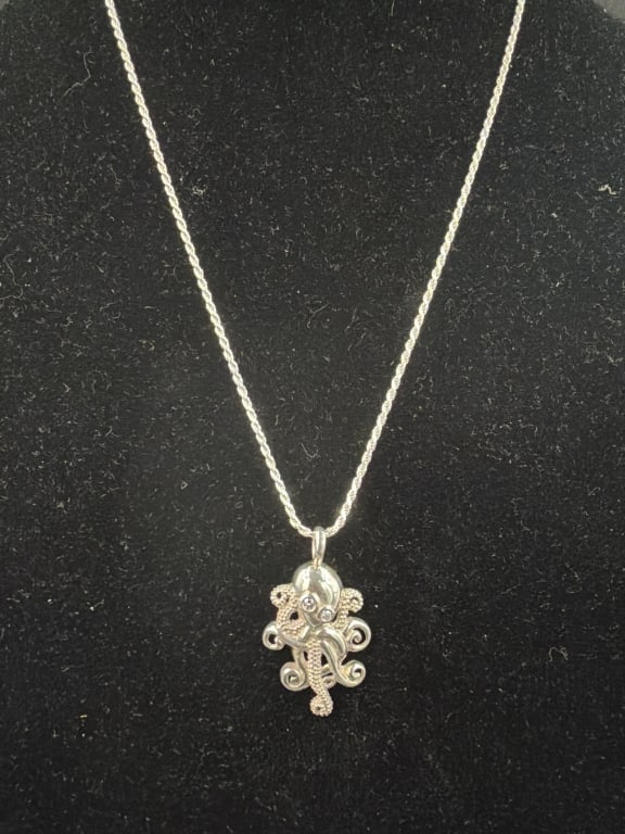 Sterling Chain with Octopus Pendant: Neat piece, Octopus pendant measures 1.5" x 1". The chain measures about 21" and total weight is 13.9g. Condition is good, see pictures. No refunds given.