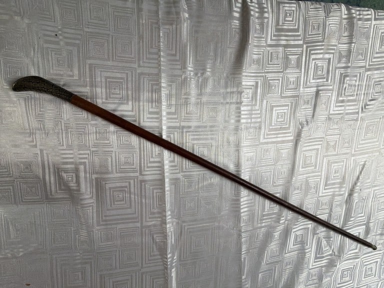 Vintage Sterling Cap/Handle Walking Stick: Measures 34" and condition is consistent with age and use. See pictures, no refunds given.