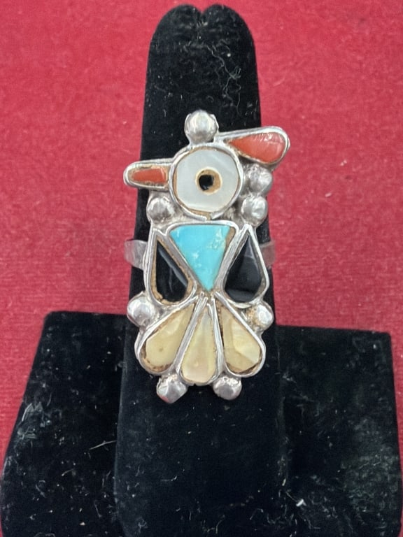 Vintage Native American Zuni Sterling Ring (1 of 3)