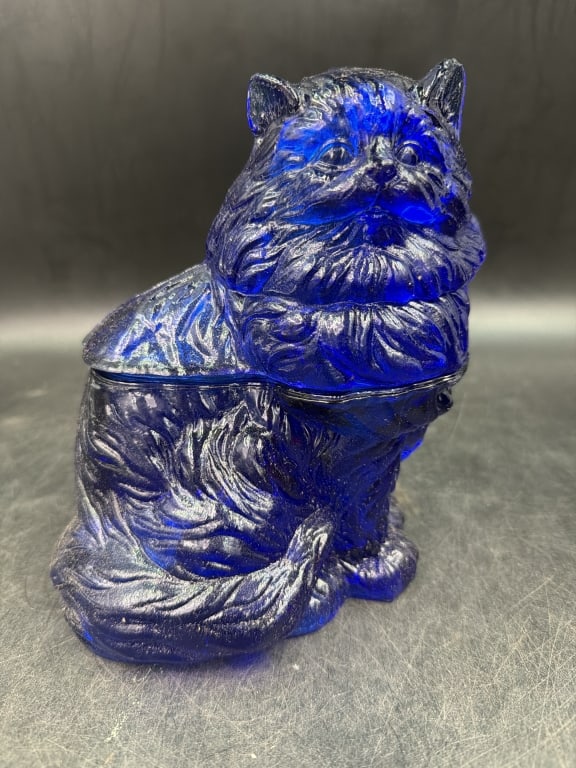 Vintage Cobalt Blue Pressed Glass Cat Candy Dish: Two piece set consisting of a detailed cat sitting on base. Measures 7.5" x 5". Condition appears good, see pictures. No refunds given.