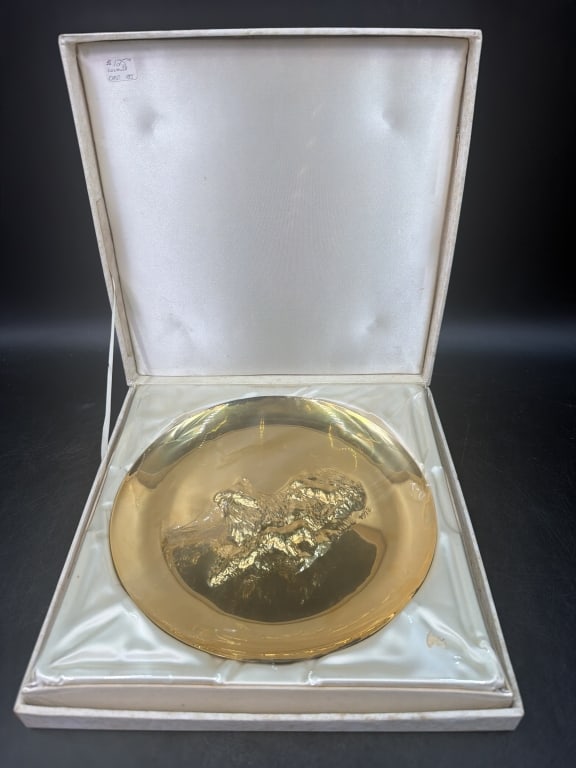 Franklin Mint 1972 Mothers Day Plate Sterling: Nice piece that comes in original box, see pictures. Weighs 7.4 troy oz. Condition consistent with age and use, no refunds given.