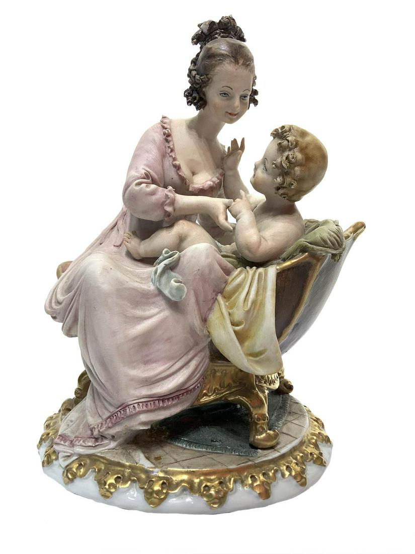 Capodimonte porcelain statue depicting Motherhood. H cm (1 of 5)