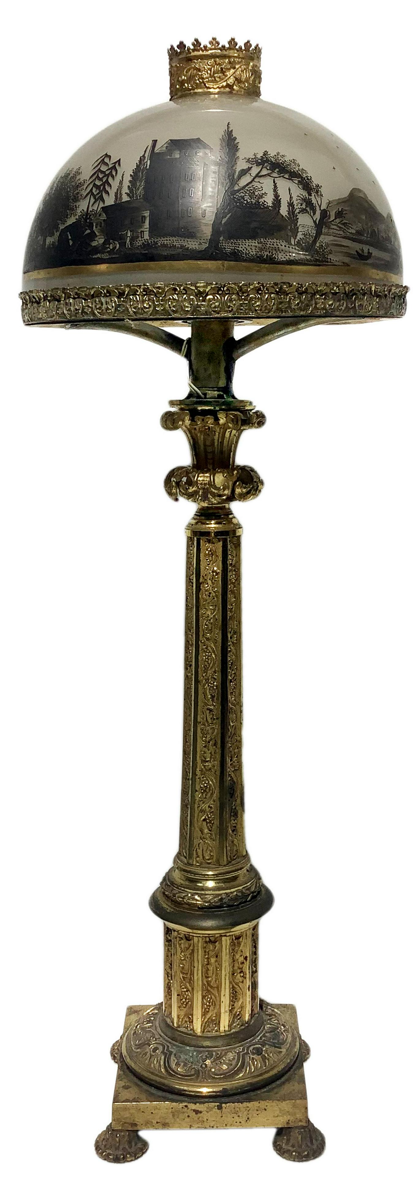 Oil Lume with glass upper section hand painted with: Oil Lume with glass upper section hand painted with landscapes in shades of gray, nineteenth century, Napoleon III. Drum in gilded bronze in pure gold. H 62.5 cm. Base cm 14. Bell diameter 25.5 cm