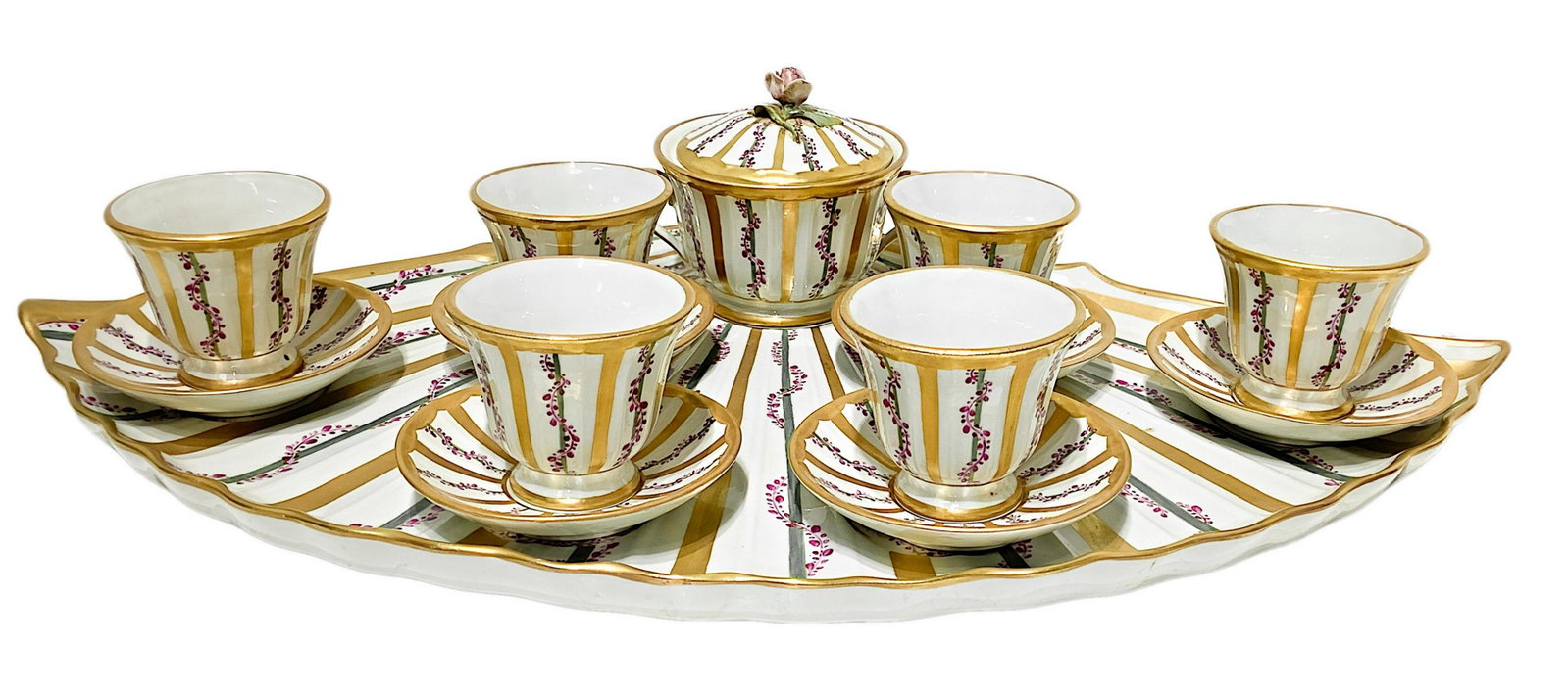 Coffee set with fan tray, manufacture of Sevres,: Coffee set with fan tray, manufacture of Sevres, France. Consisting of 6 cups, sugar bowl and fan tray, 20th Century.