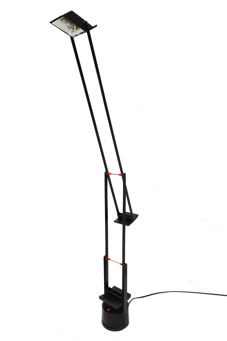 Richard Sapper x Artemide - Tizio model table lamp, XX Century: H 118 cm, diameter 15 cm