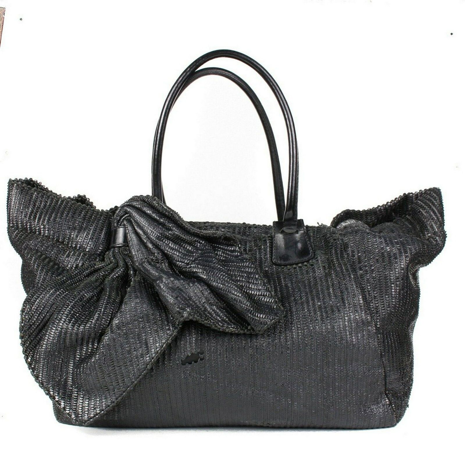 Valentino Bow Tote Bag - Black Zip Shoulder Straps: Valentino Bow Tote Bag Color: Black Material: Textured Fabric & Patent Leather Details: bow on one side -patent bottom - includes dust bag - item # TSTA70 Measurements: Length: 13.25” / 34 cm Wi