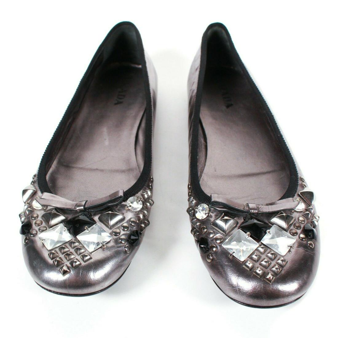 Prada - Embellished Flats - Gemstones - Bow Detail - 10: Prada - Embellished Flats - Gemstones - Bow Detail Color: Silver Material: Leather Size: US 10 - 40 ------------------------------------------------------------ Details: - ballerina flats - gemstone d