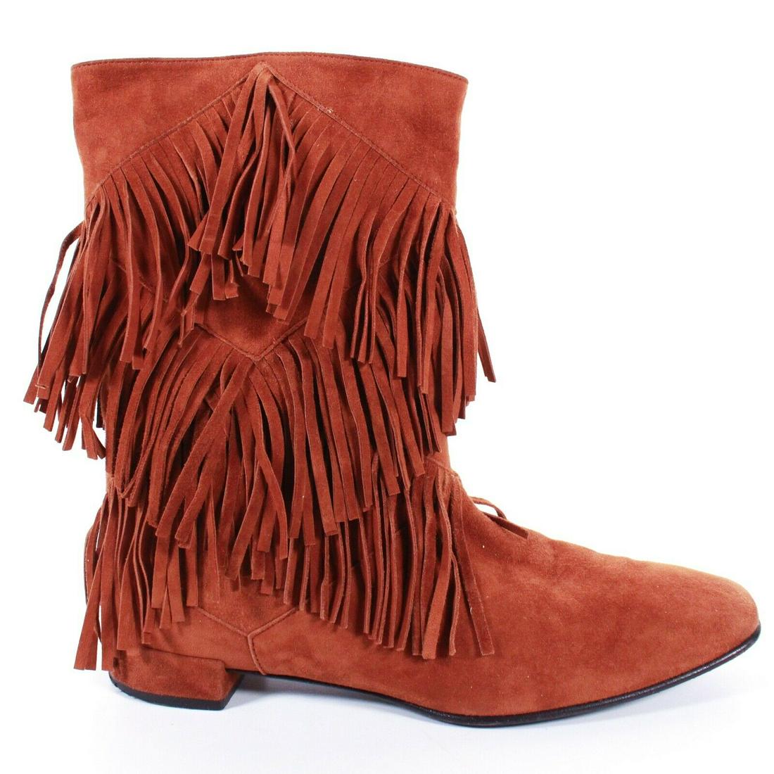 Roger Vivier - Fringe Boots Size: US 5.5 - 35.5: Roger Vivier - Fringe Boots Size: US 5.5 - 35.5 Color: Brown Material: Suede ------------------------------------------------------------ Details: - Slip-On - Closed toe - Flat Heel - item #AA Conditi