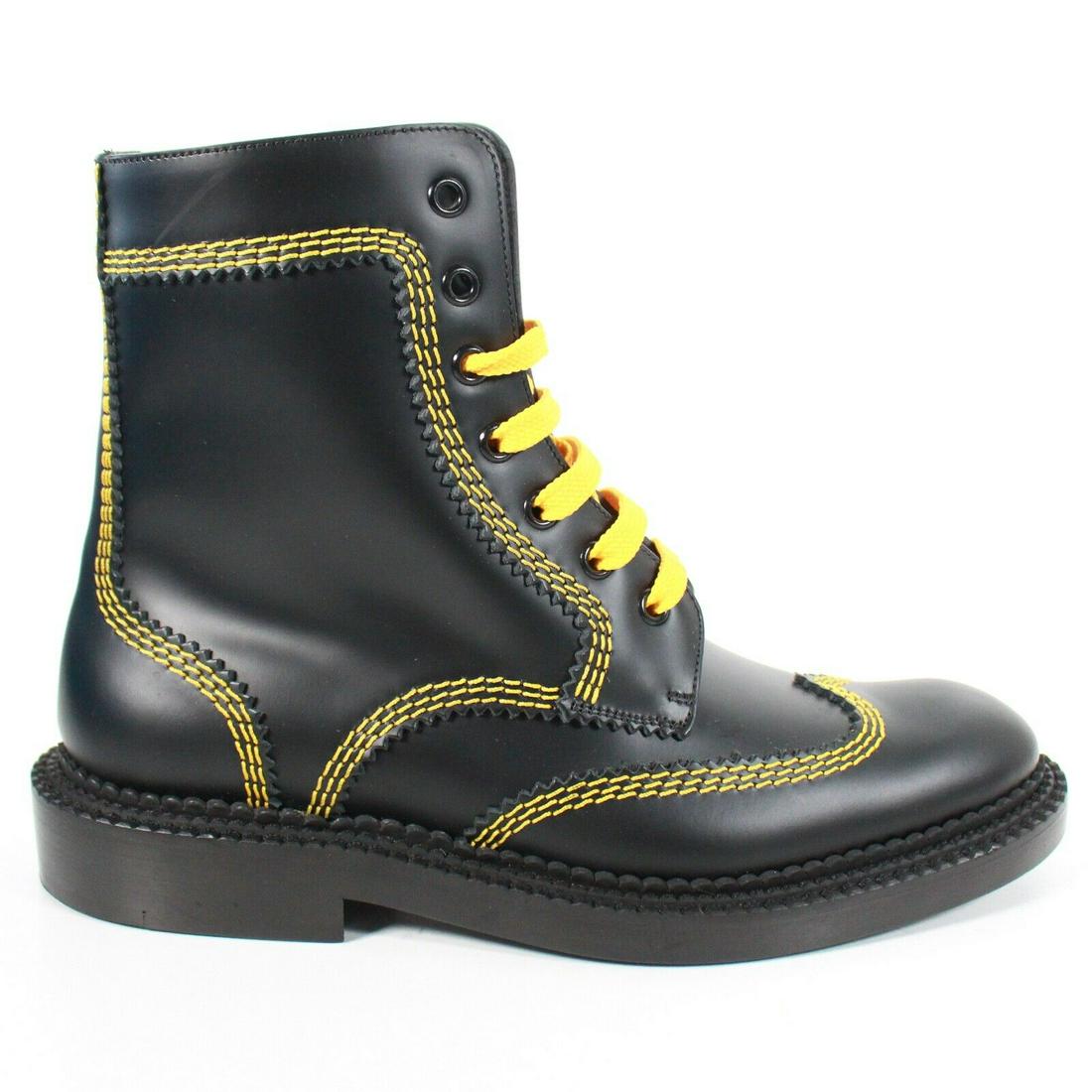 Burberry London - Black Leather Boots Size: 37.5 -: Burberry London - Black Leather Boots Size: 37.5 - US 7 - Womens Color: Black, Yellow Material: Leather ------------------------------------------------------------ Details: - item #KJAC136 Condition: