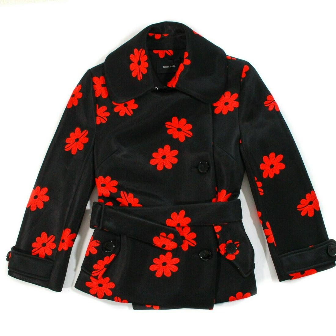 Simone Rocha Trunkshow - New - Floral Peacoat Color:: Simone Rocha Trunkshow - New - Floral Peacoat Color: Black - Red Size: US 0 - UK 4 Materials: 75% polyester 25% cotton ------------------------------------------------------------ Details - belted wai