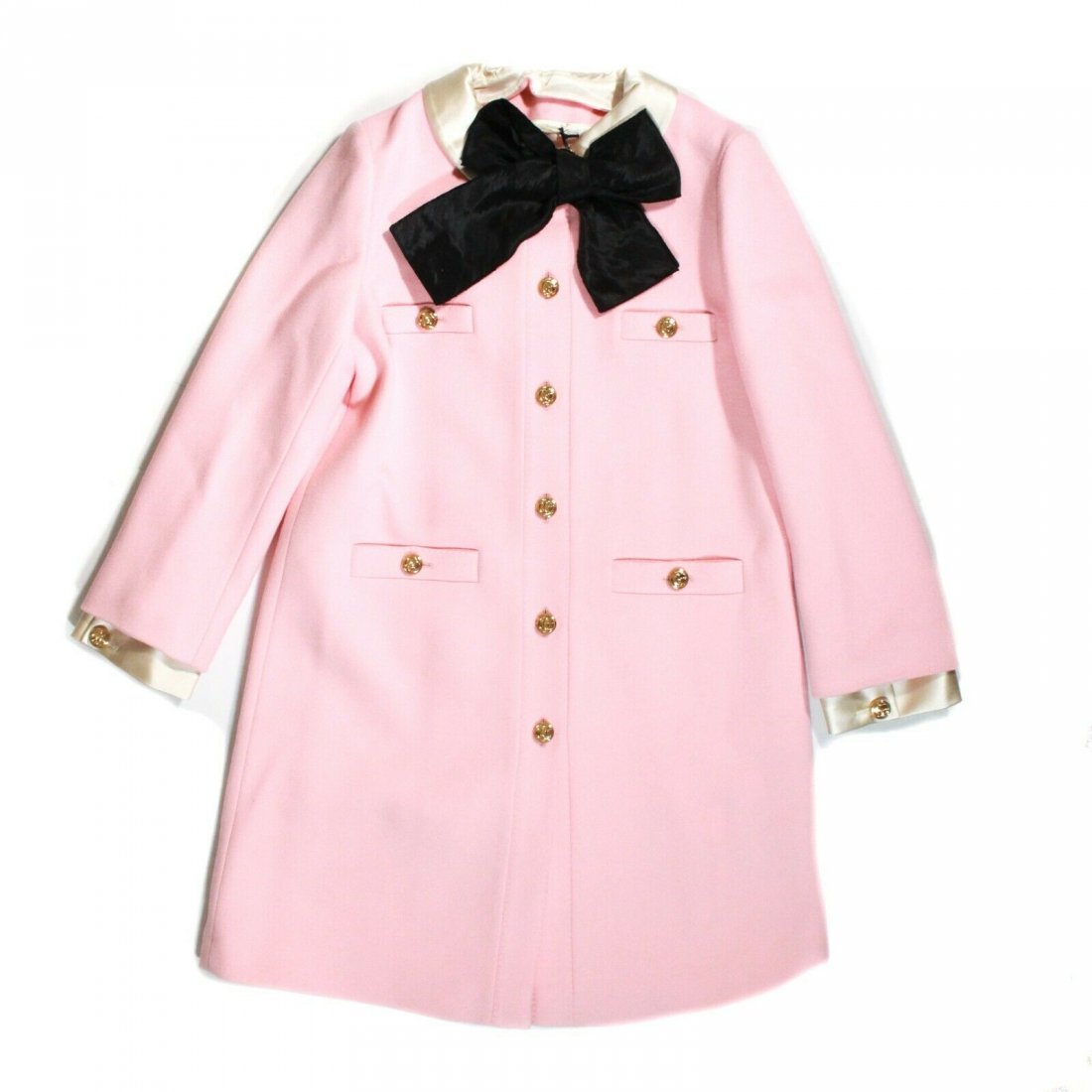 Gucci - New - Long GG Button Blazer - Pink Wool - 4: Gucci - New - Long GG Button Blazer Coat Color: Light Pink, Ivory, Black, Gold Size: US 4 - IT 42 Materials: Wool ---------------------------------------------------------- Details: - gold-button GG b