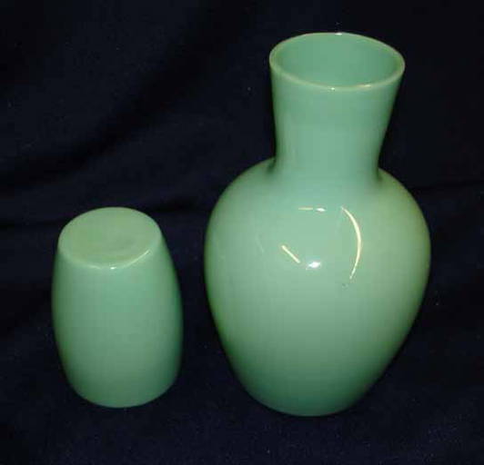 Fine Antique Jadeite Tumble Up Water Set