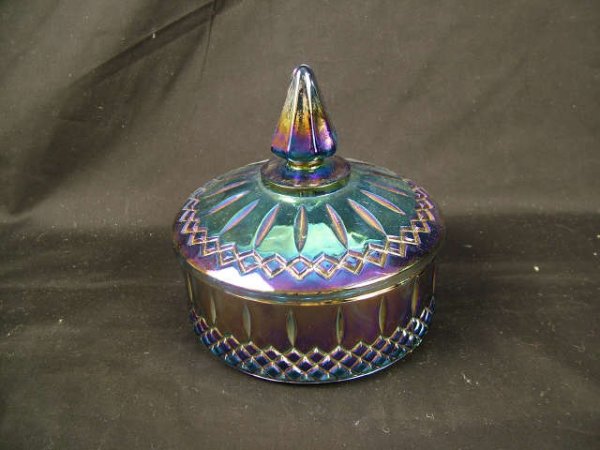 Vintage Amethyst Covered Carnival Dish