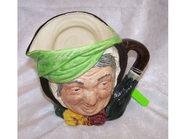 Large Sairey Gamp Royal Doulton Toby