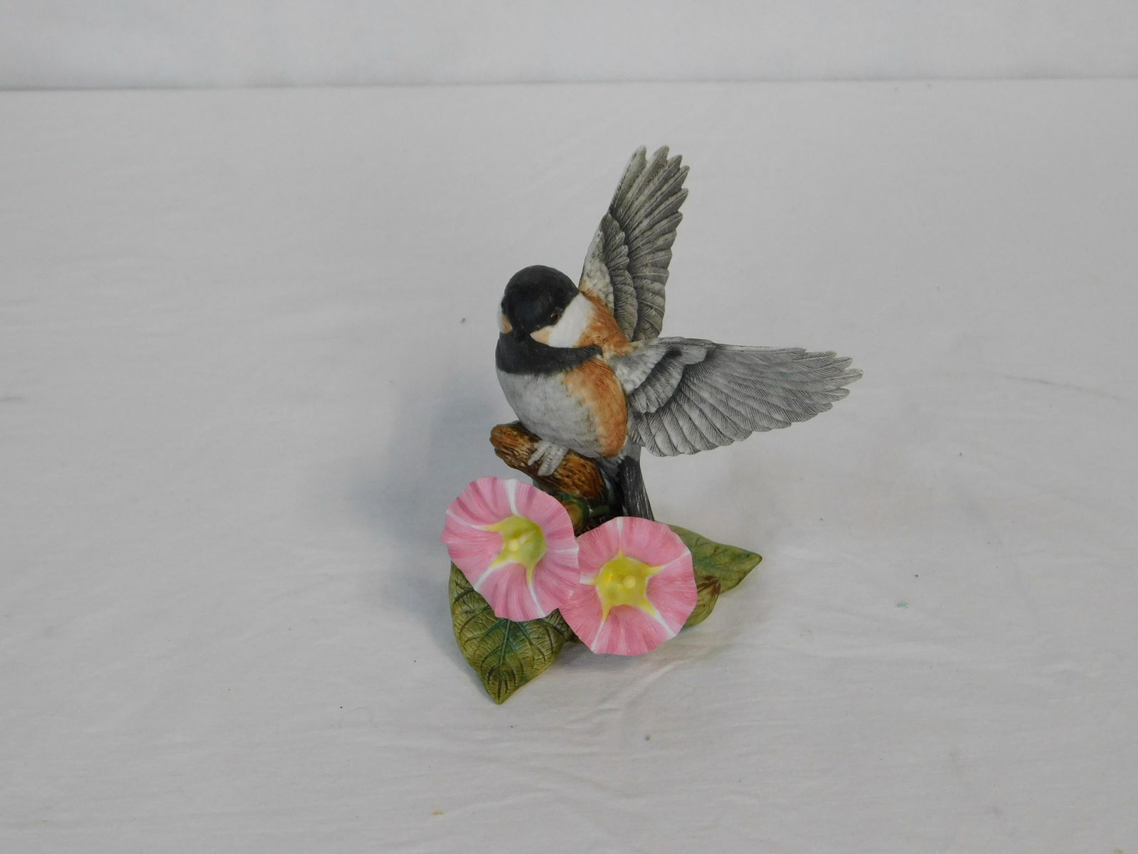 Chesnut-Backed Chickadee Lenox Bird 1998 (1 of 4)