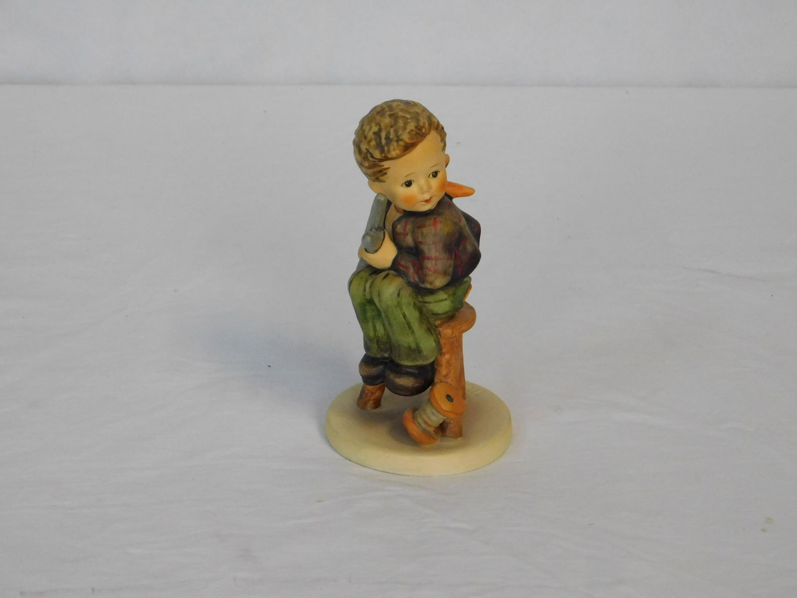 "Little Tailor" Hummel #308 TMK-5 (1 of 5)