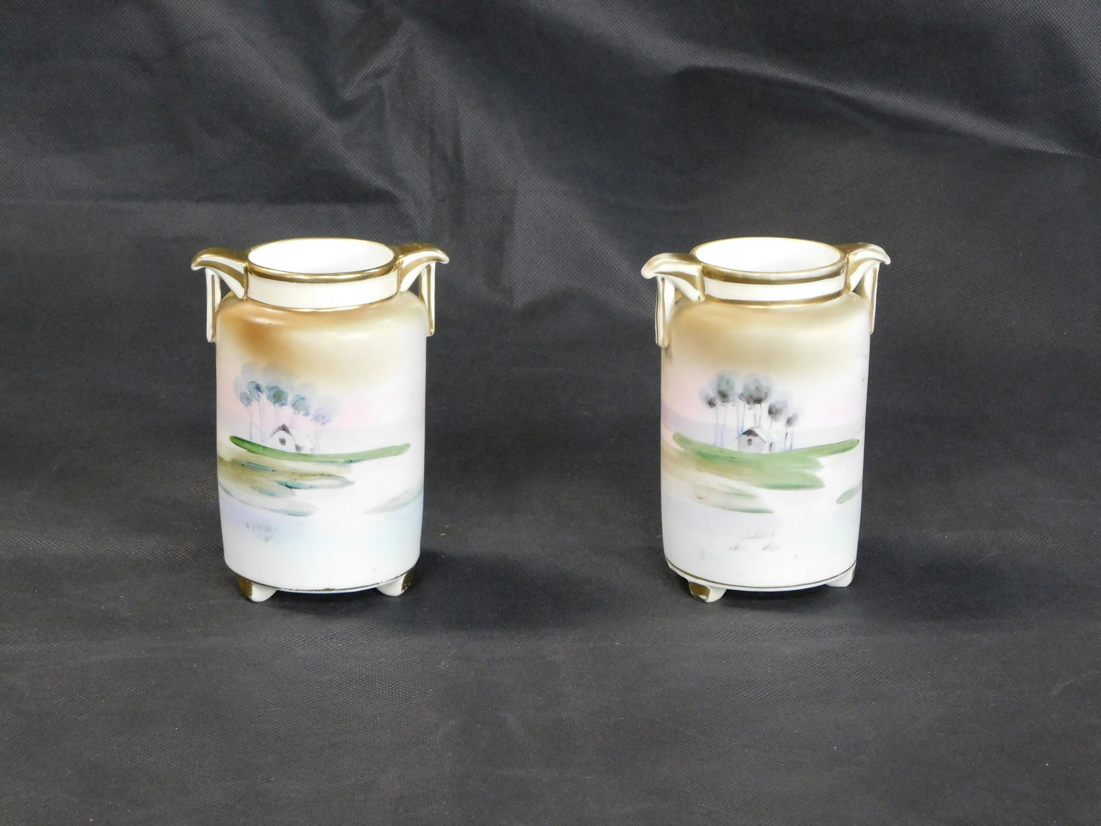 Two Nippon Vases: Two Nippon Vases in good condition, 4.5''H