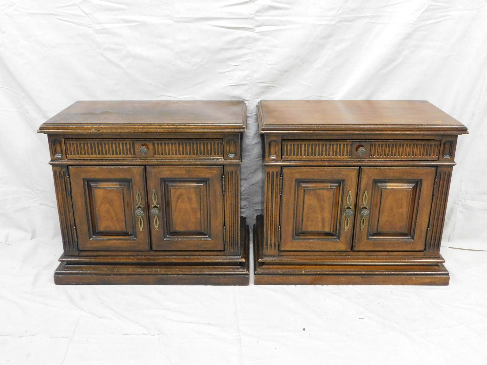 Albe Furniture Walnut Regency Nightstands: Albe Furniture Walnut Regency Nightstands in good condition with some roughness to tops, dovetailed drawers, 25.5''H x 29''W x 16''D