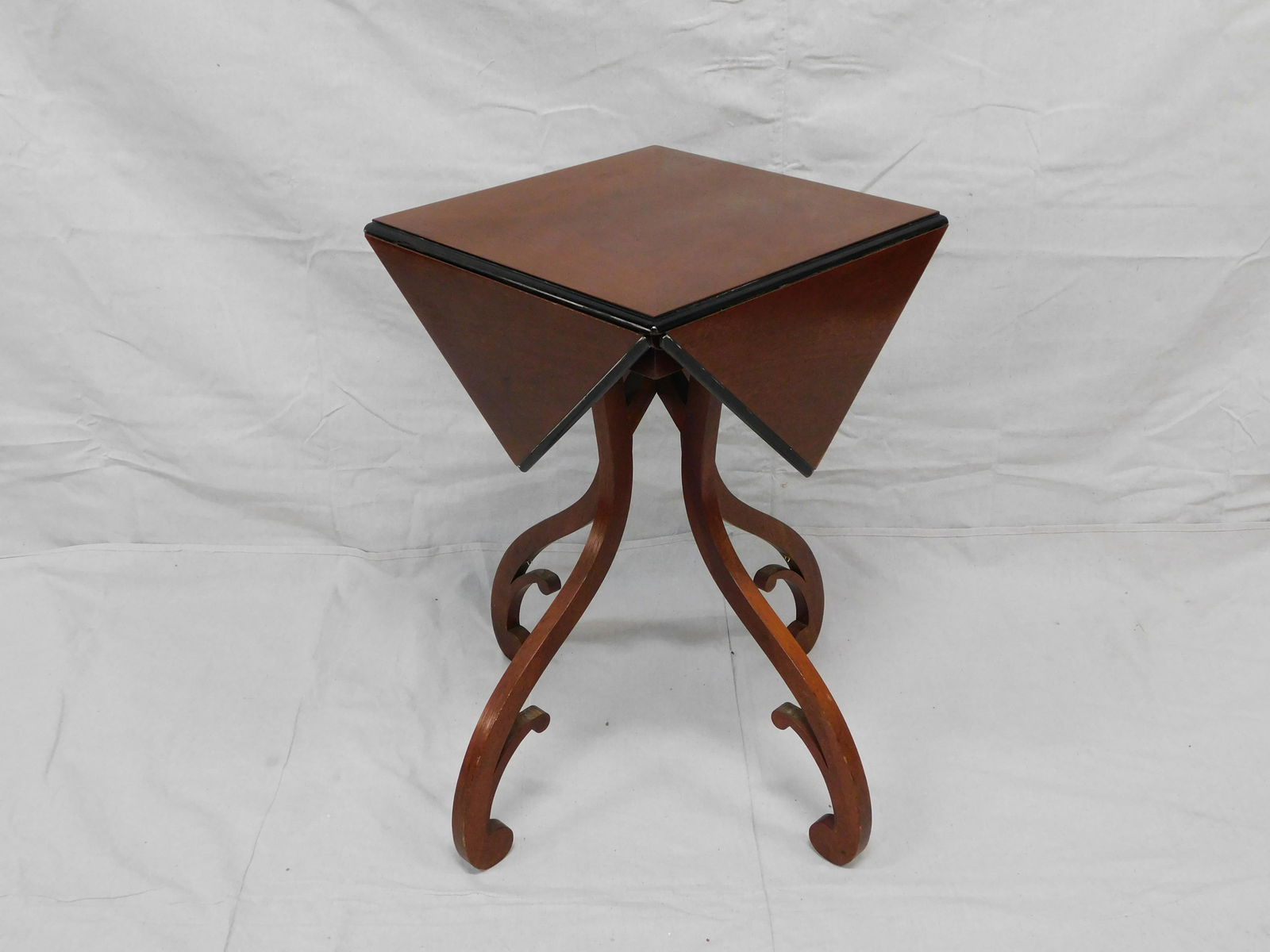 Baker Drop Leaf Handkerchief Table: Baker Drop Leaf Handkerchief Table in good condition, 26.5''H x 16.75''W x 16.75''D Closed, 23'' W x 23''D Open