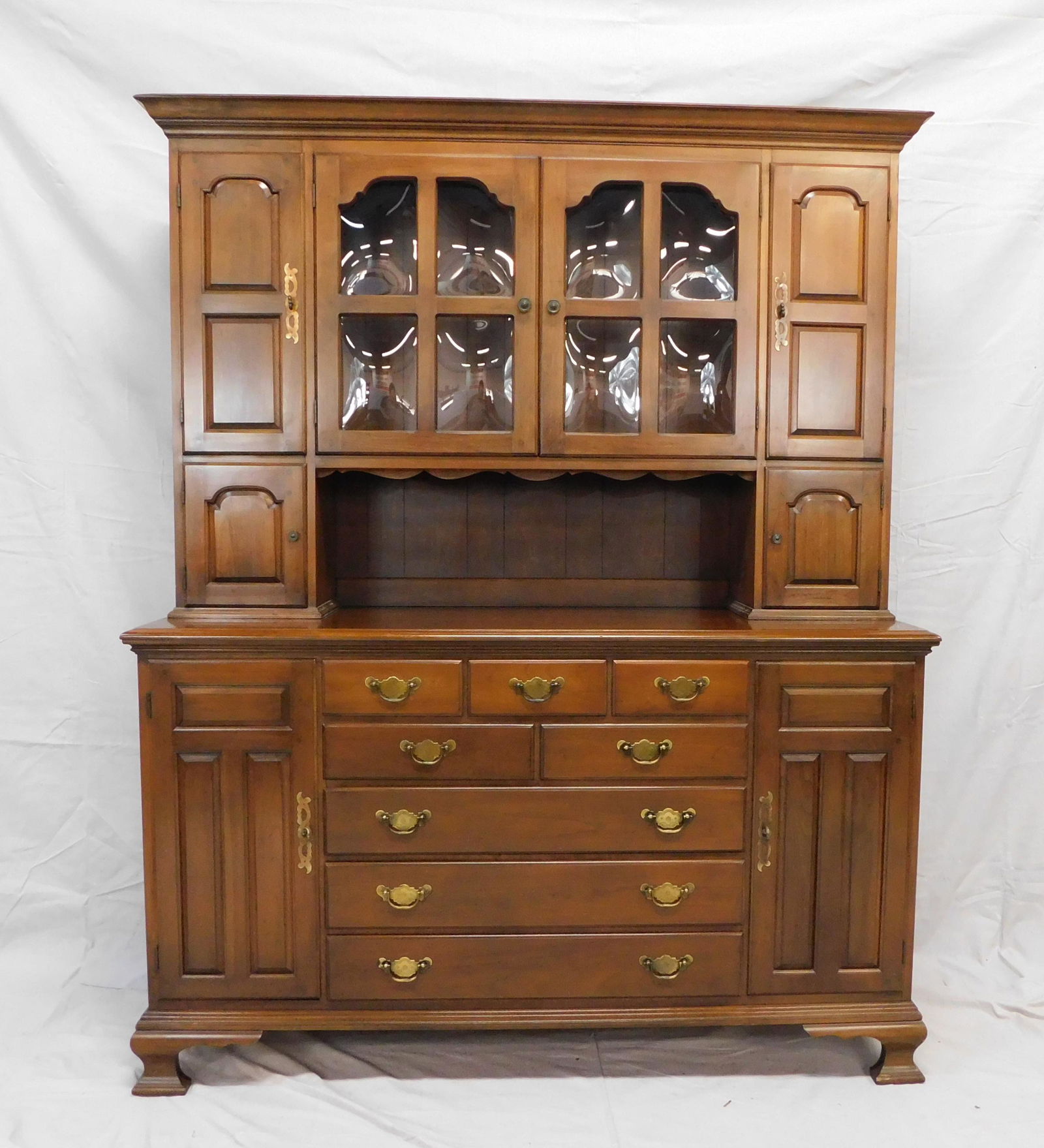 Cherry Pennsylvania House Bubble Glass Hutch: Cherry Pennsylvania House Bubble Glass Hutch in very good condition, dovetailed drawers, brass hardware, pegged doors, 75''H x 60''W x 20.25''D