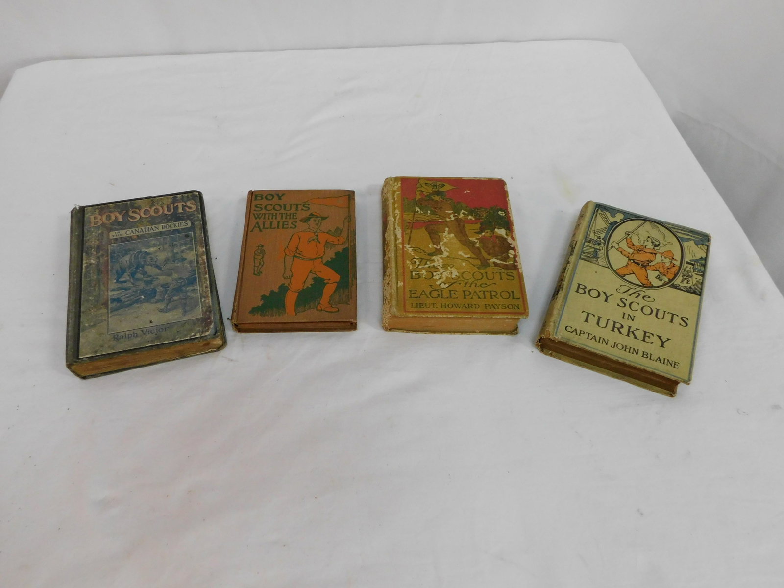 Antique Boy Scout Books: Antique Boy Scout Books in good condition with some signs of wear consistent with age, 2 Dated 1911, 1915, 1916,