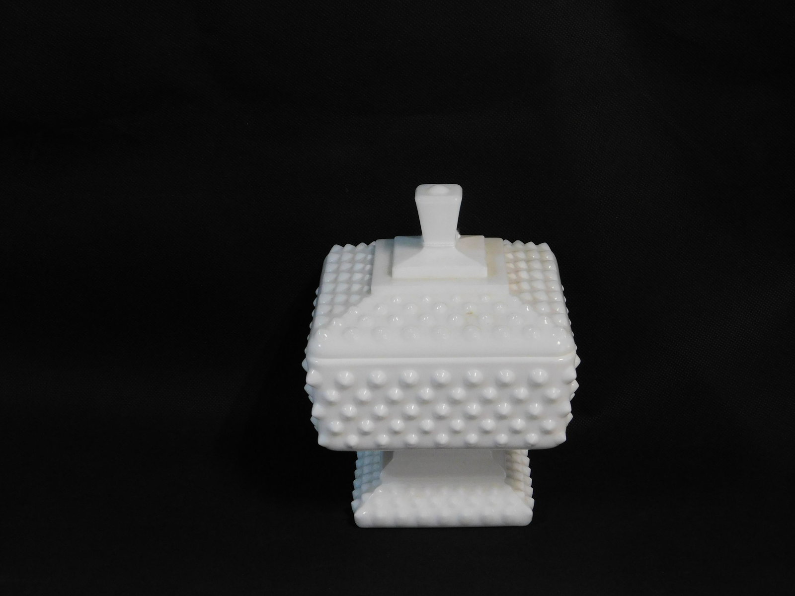 Fenton Milkglass Hobnail Square Covered Compote: Fenton Milkglass Hobnail Square Covered Compote, in good condition, 6''H x 5''Dia