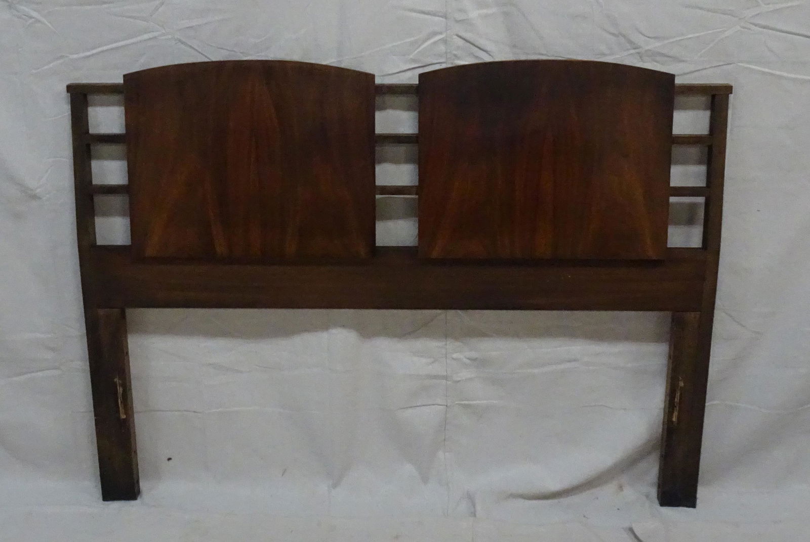 Walnut Mid Century Modern Headboard: Walnut Mid Century Modern Headboard in good condition, 45.5''H x 59.5''W