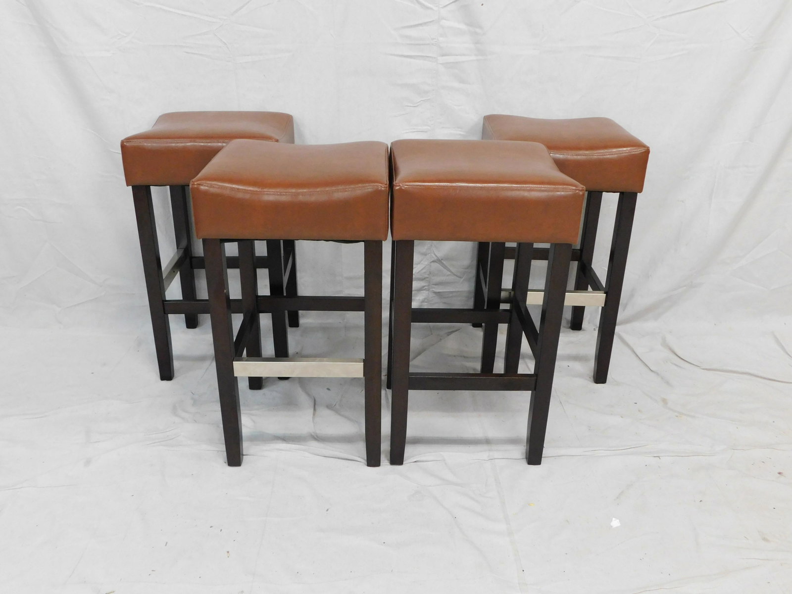4 Contemporary Bar Stools: 4 Contemporary Bar Stools in good condition, 29''H x 16.75''W x 16.75''D