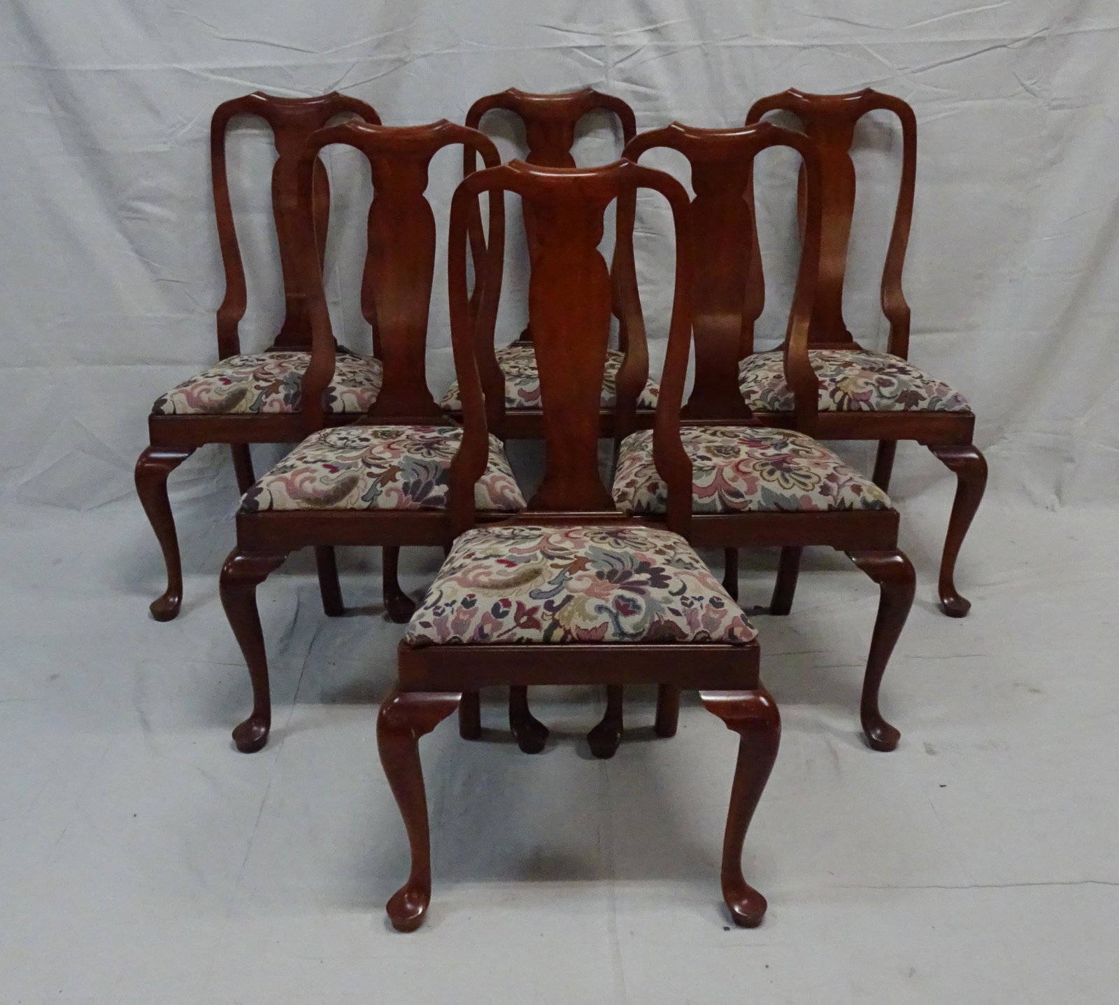 Henkel Harris Cherry Set of Six Dining Chairs: Henkel Harris Cherry Set of Six Dining Chairs in very good condition, Style 105, Finish 24, Wild Black Cherry, 40''H x 22''W x 20''D