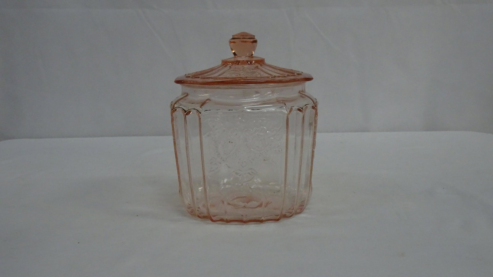 Mayfair Open Rose Pink Despression Biscuit Jar: Mayfair Open Rose Pink Despression Biscuit Jar in good condition, 7''H