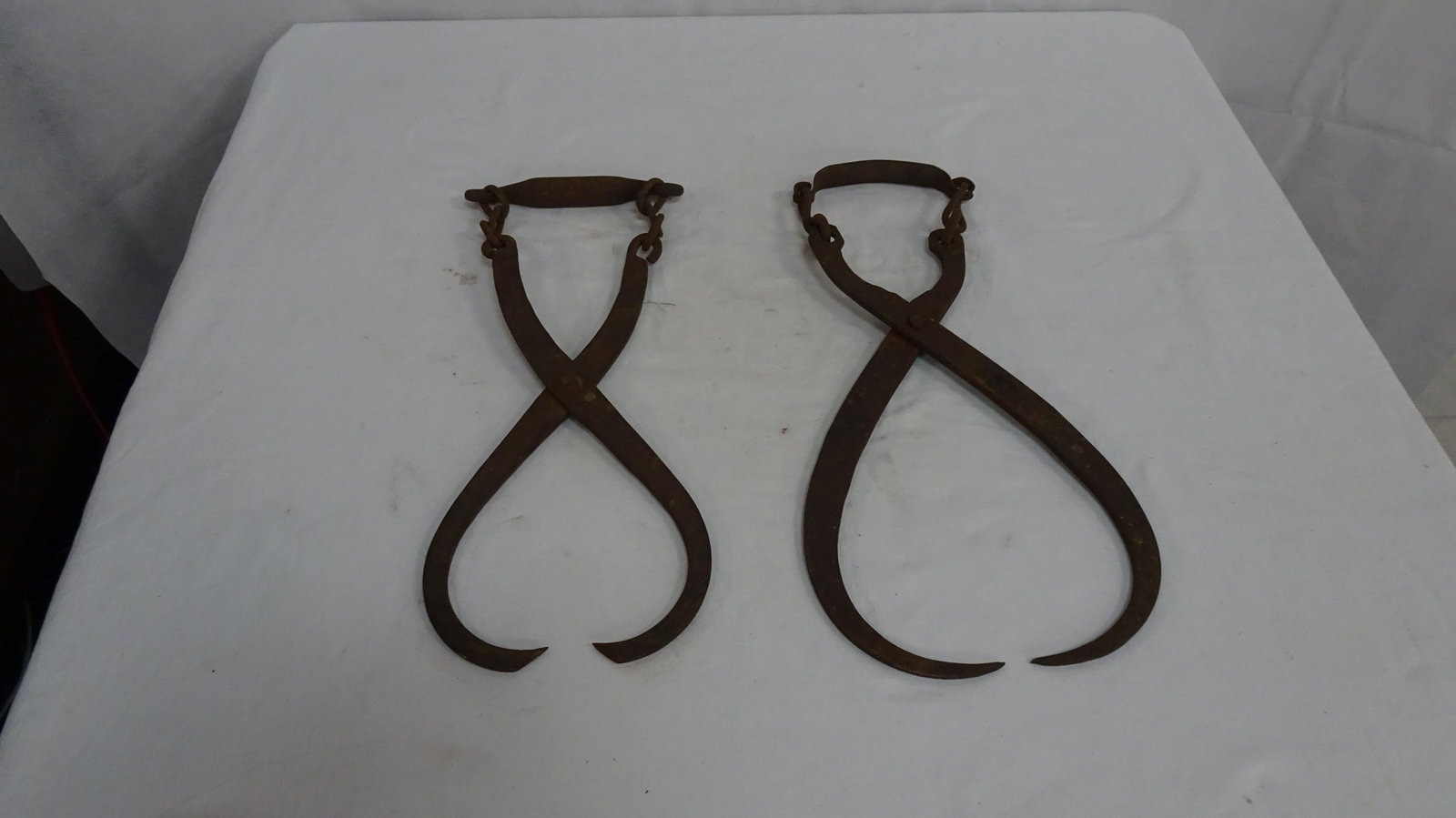 2 Pair Primitive Ice Block Tongs: 2 Pair Primitive Ice Block Tongs in good condition.