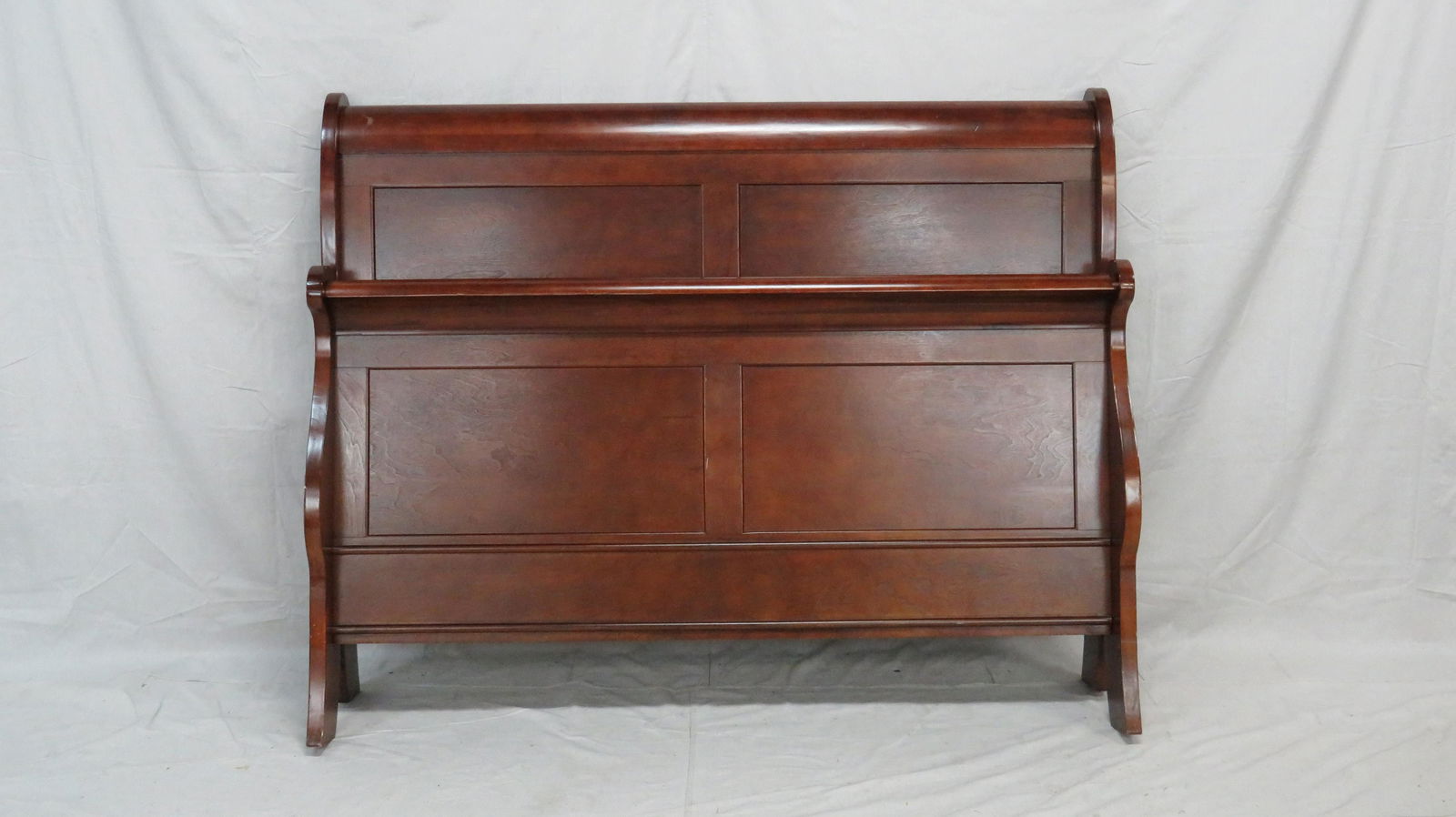 Modern Cherry Queen Size Sleigh Bed (1 of 2)