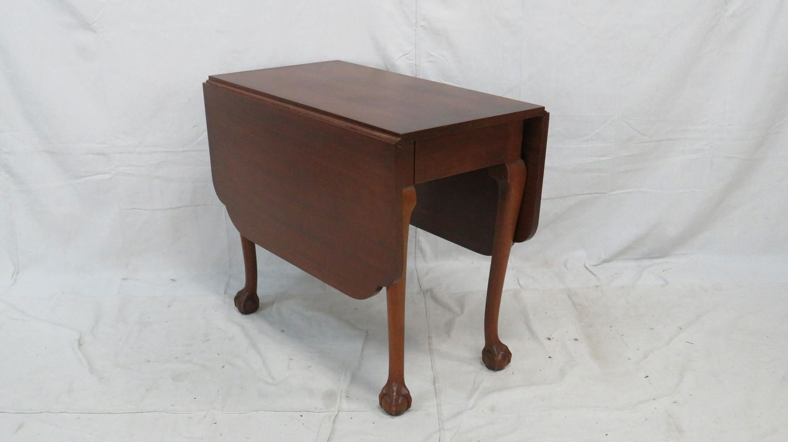 Biggs Thomas Jefferson Mahogany Drop Leaf Table (1 of 5)