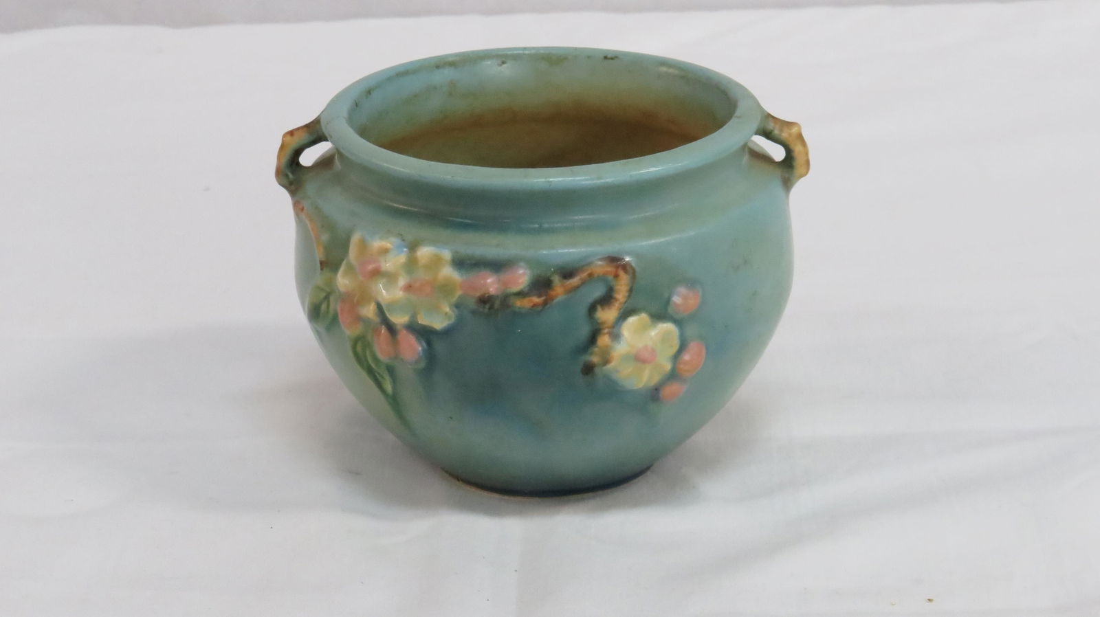 Roseville Pottery Apple Blossom Jardiniere 300-4 (1 of 5)