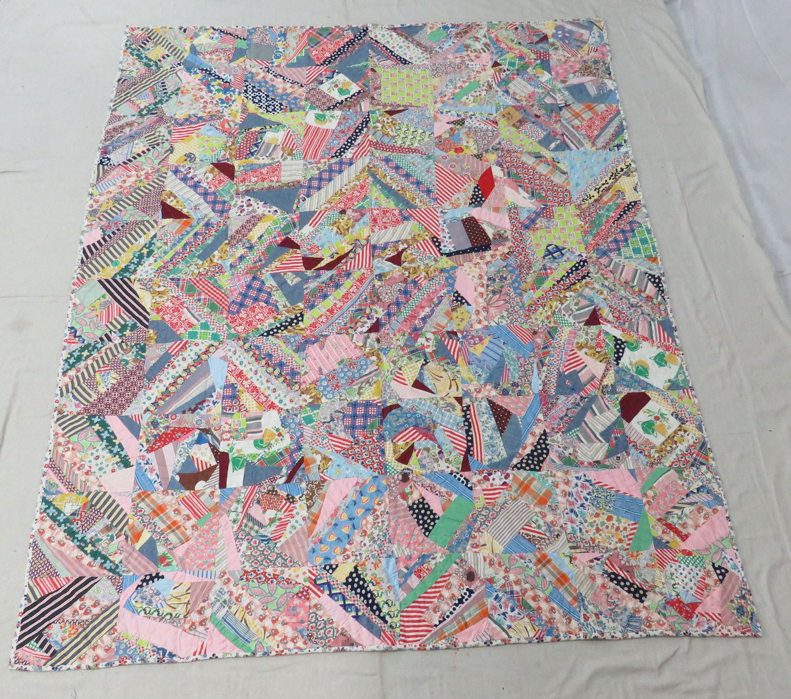 Antique Hand Stitched Quilt (1 of 6)