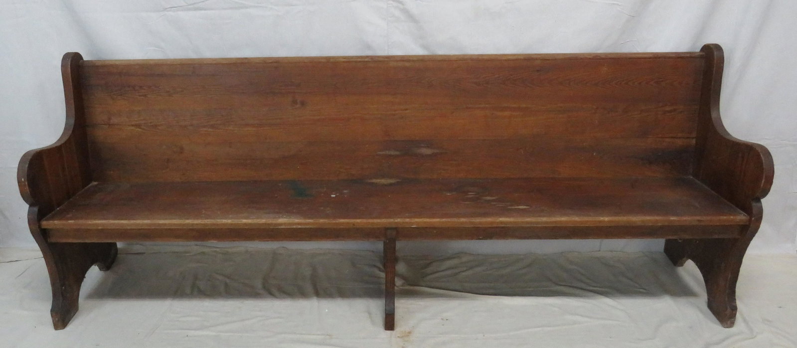 Antique Oak 8' Pew: Antique Oak 8' Pew in good condition