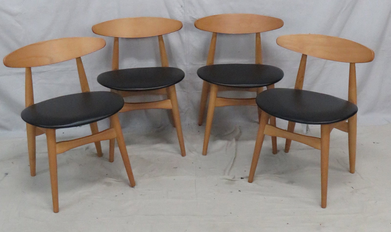 Set of Four Mid Century Style Dining Chairs: Set of Four Mid Century Style Dining Chairs in good condition, 29''H x 19.5''W x 20''D