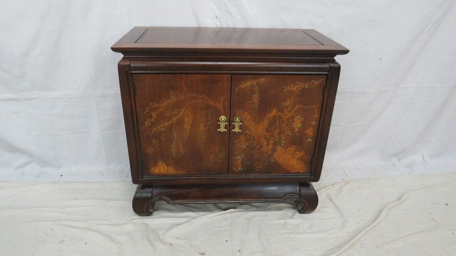 Vintage Asian Chinoiserie Console Cabinet (1 of 5)