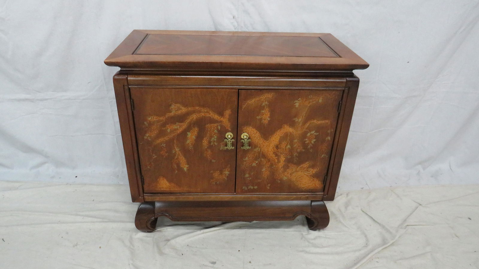 Vintage Asian Chinoiserie Console Cabinet (1 of 5)